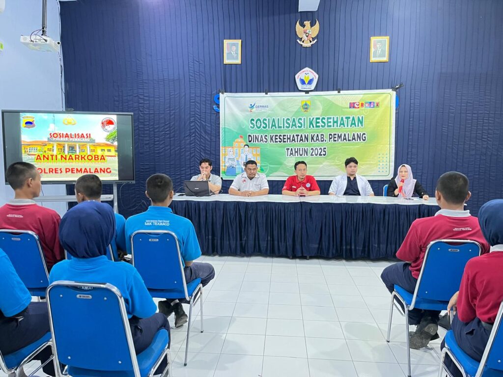 Dinas Kesehatan Kabupaten Pemalang Sosialisasi Kesehatan dan Pemeriksaan Gratis di SMK Texmaco Pemalang